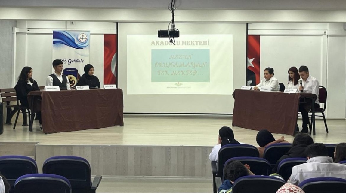 Anadolu Mektebim projesi kapsamında okulumuzda “Mustafa KUTLU” paneli düzenlenmiştir. 